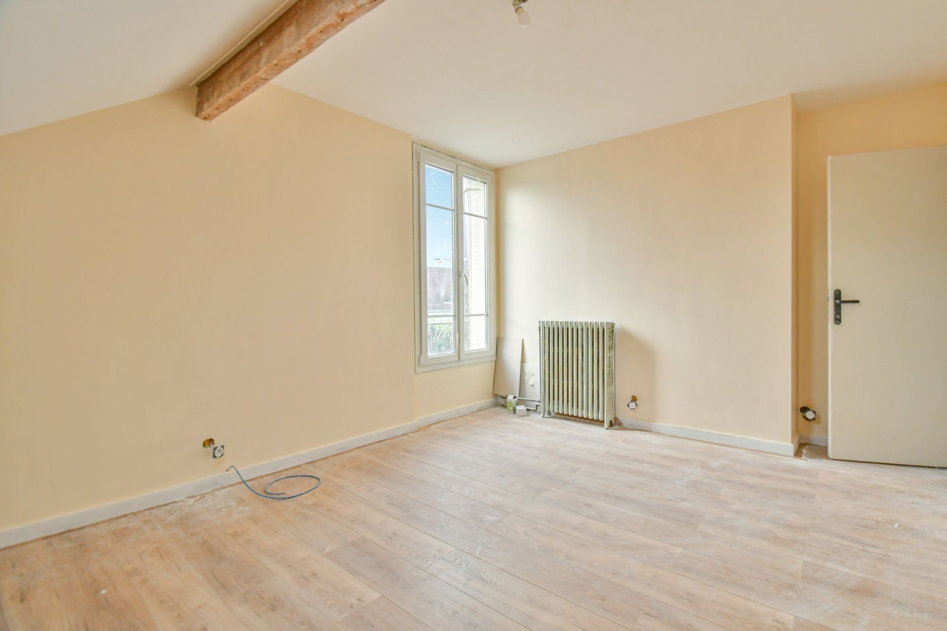 Vente Maison 5&nbsp;Pièces 83&nbsp;m² Aulnay-sous-Bois