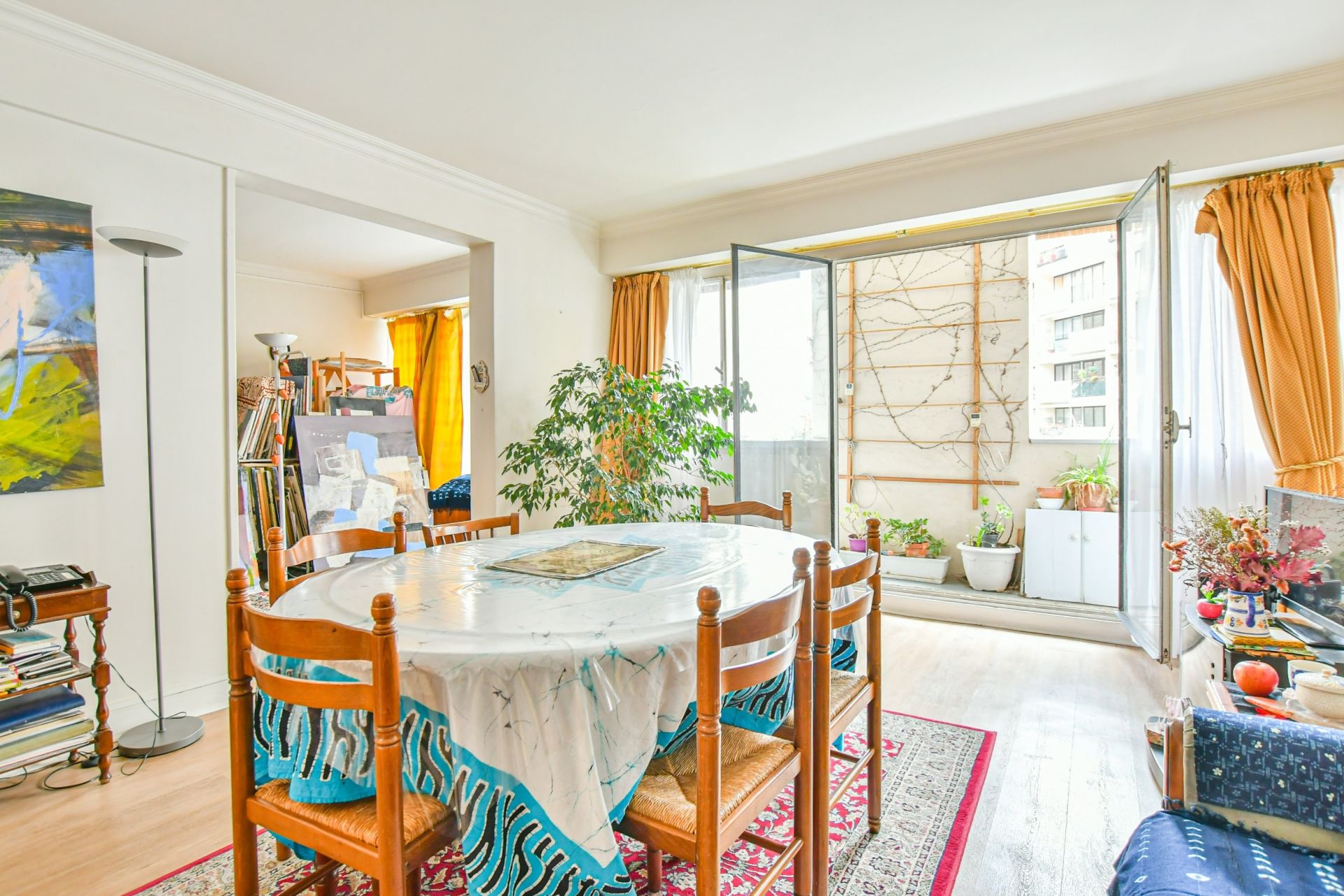 appartement 4 Pièces en viager sur PARIS (75018) Viager Appartement 4 Pièces 91 m² Paris 18