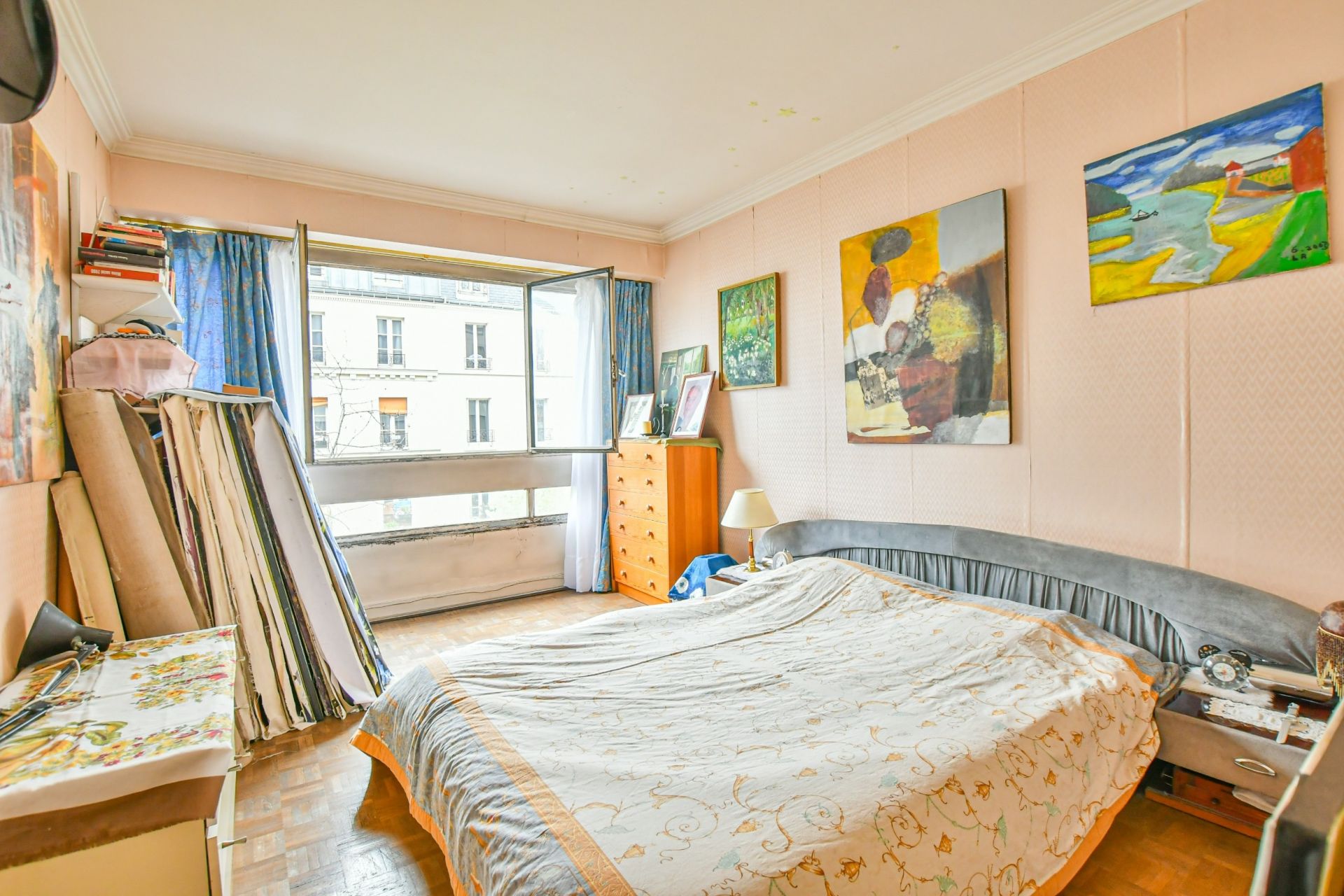 appartement 4 Pièces en viager sur PARIS (75018) Viager Appartement 4 Pièces 91 m² Paris 18