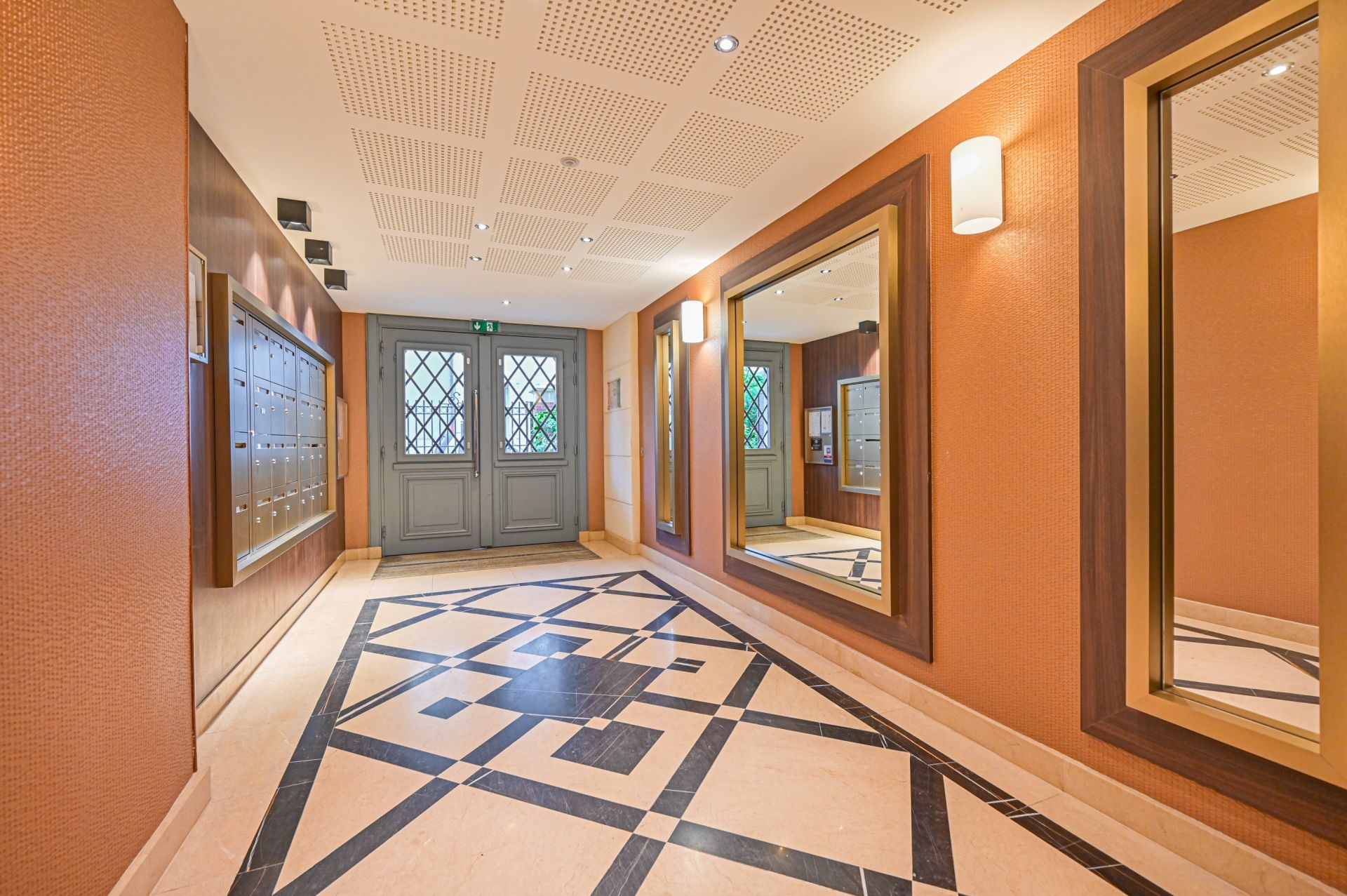 Viager Appartement 2 Pièces 49 m² La Garenne-Colombes