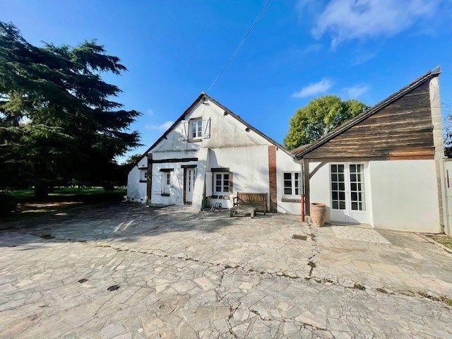 Viager Maison 7 Pièces 400 m² Saint-Hilaire-les-Andrésis