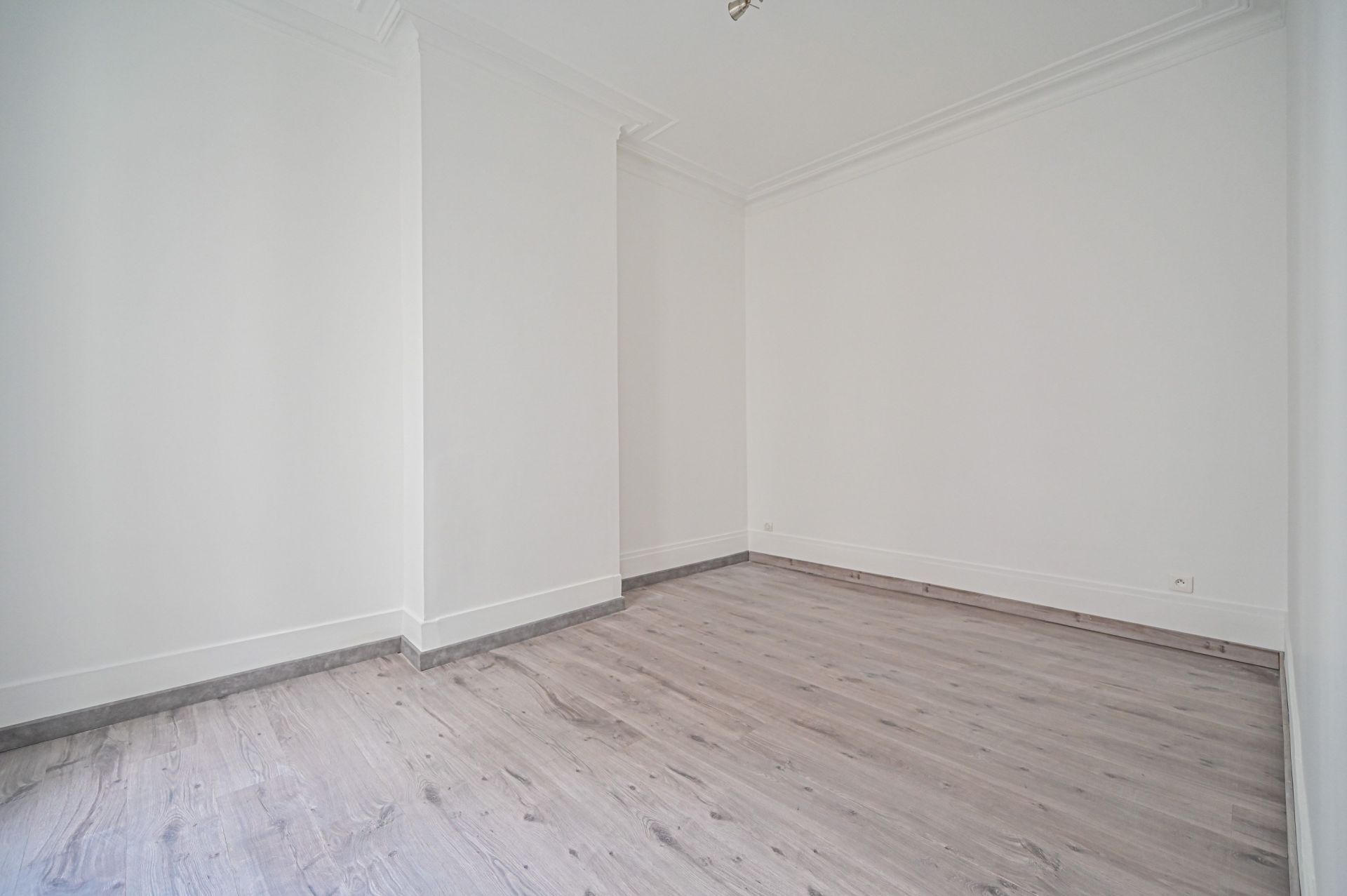 Vente Appartement 2&nbsp;Pièces 42&nbsp;m² Paris 11