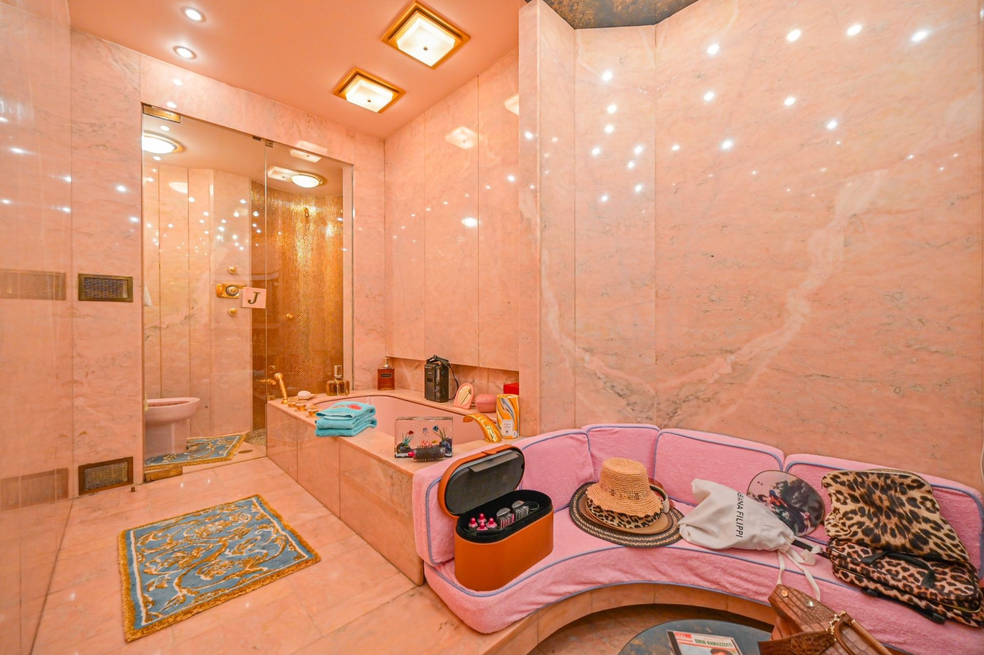 Vente Appartement 5&nbsp;Pièces 196&nbsp;m² Paris 16