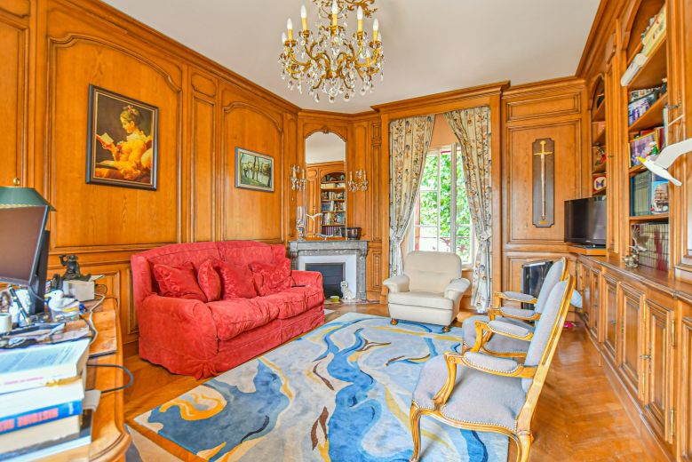 maison 8 Pièces en viager sur NEUILLY PLAISANCE (93360)