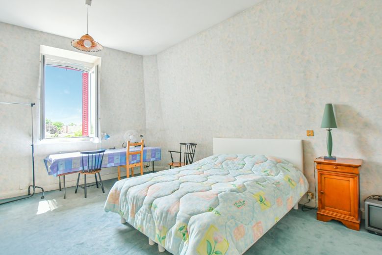 maison 8 Pièces en viager sur NEUILLY PLAISANCE (93360)