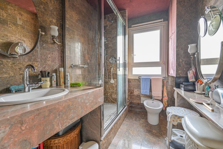 appartement 3 Pièces en viager sur BOIS COLOMBES (92270)