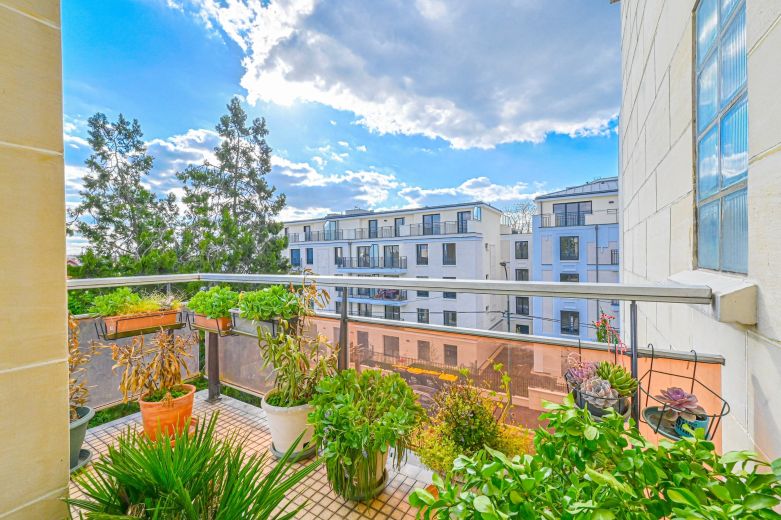 appartement 5 Pièces en viager sur ST MAUR DES FOSSES (94100)