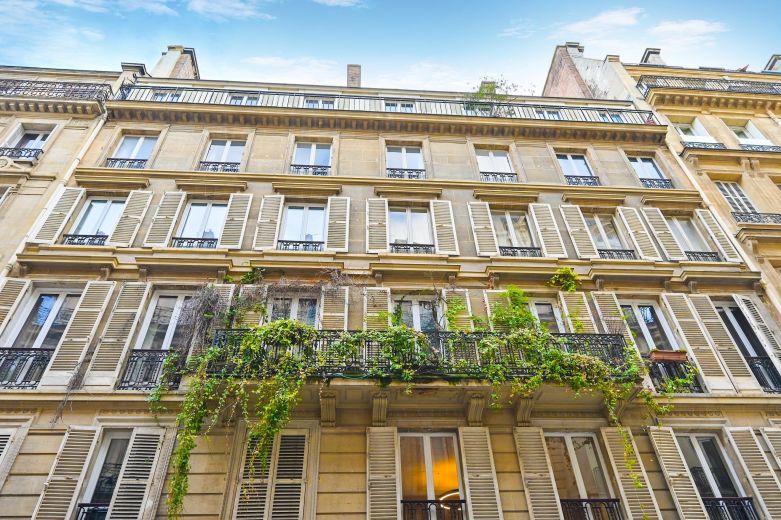 appartement 3 Pièces en viager sur PARIS (75017) - Plus de details