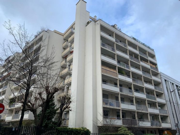 appartement 3 Pièces en viager sur PARIS (75012) - Plus de details