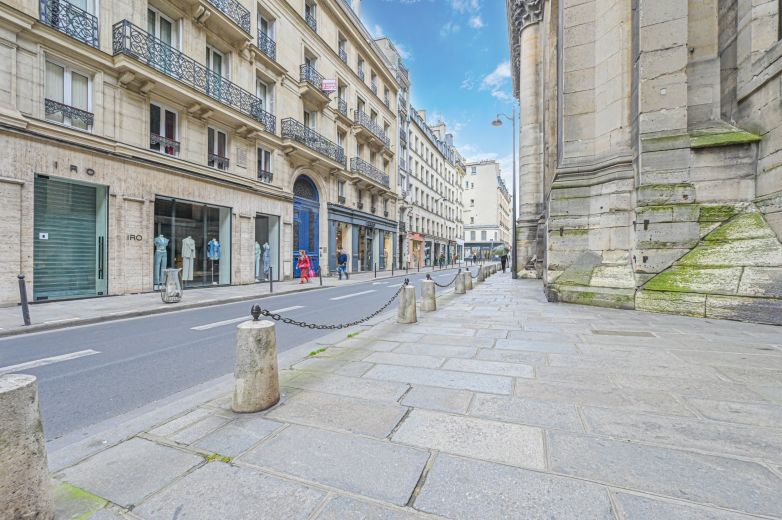 appartement 2 Pièces en viager sur PARIS (75006) - Plus de details
