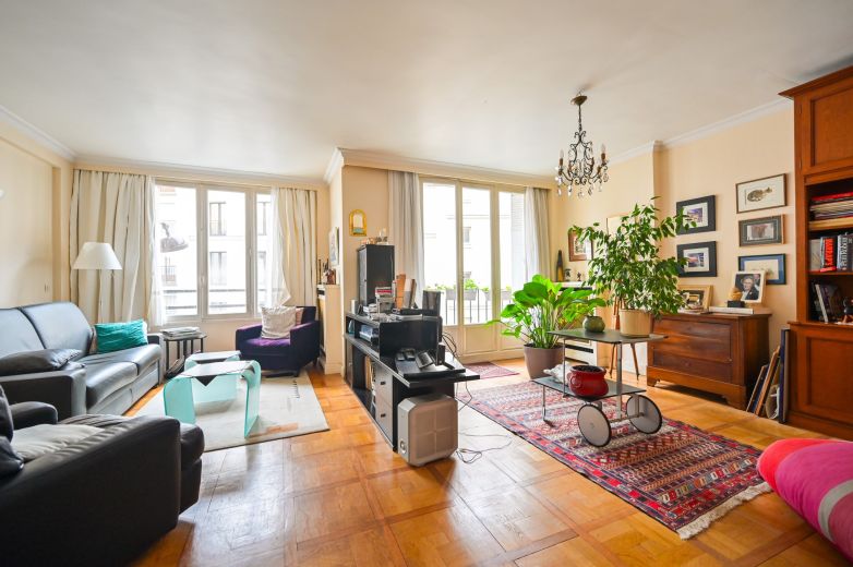 appartement 3 Pièces en viager sur PARIS (75012) - Plus de details