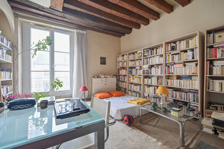 appartement 1 pièce en viager sur PARIS (75006) - Plus de details