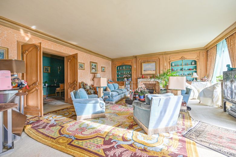Vente Appartement 5 Pièces 196 m² Paris 16