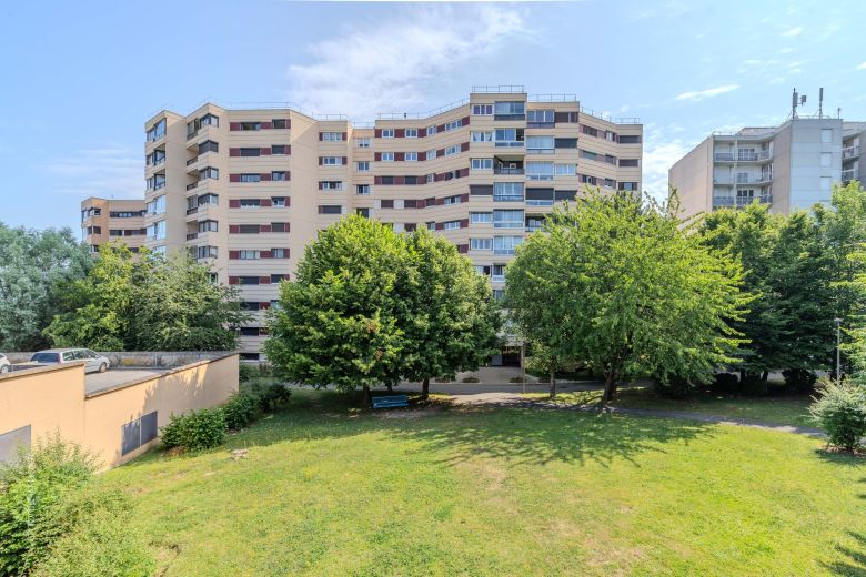 appartement 3 Pièces en viager sur CHAMPS SUR MARNE (77420)