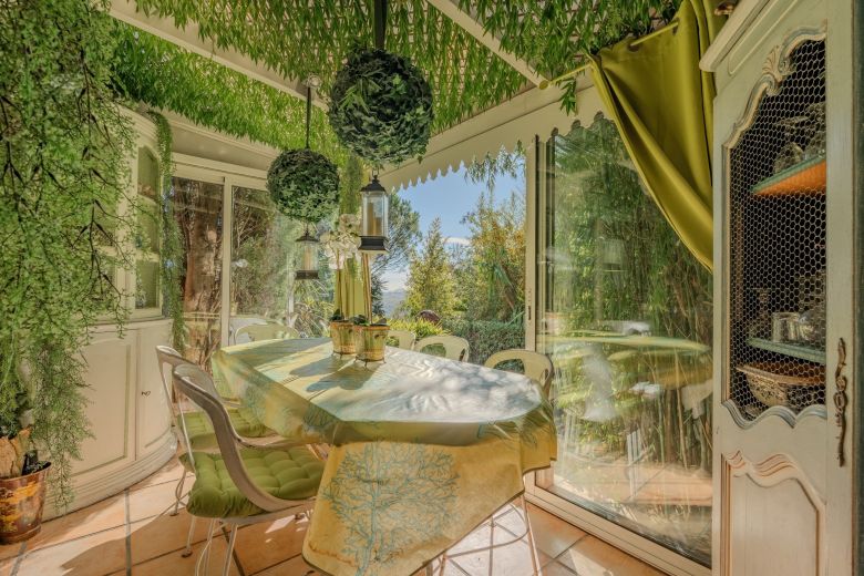 maison 3 Pièces en viager sur GASSIN (83580)