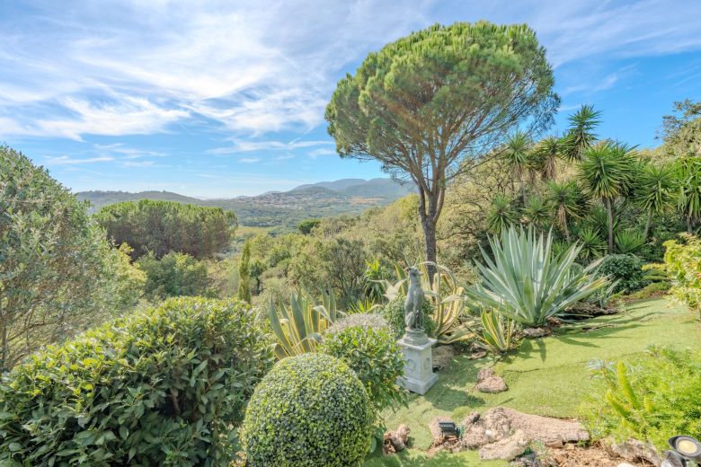 maison 3 Pièces en viager sur GASSIN (83580)