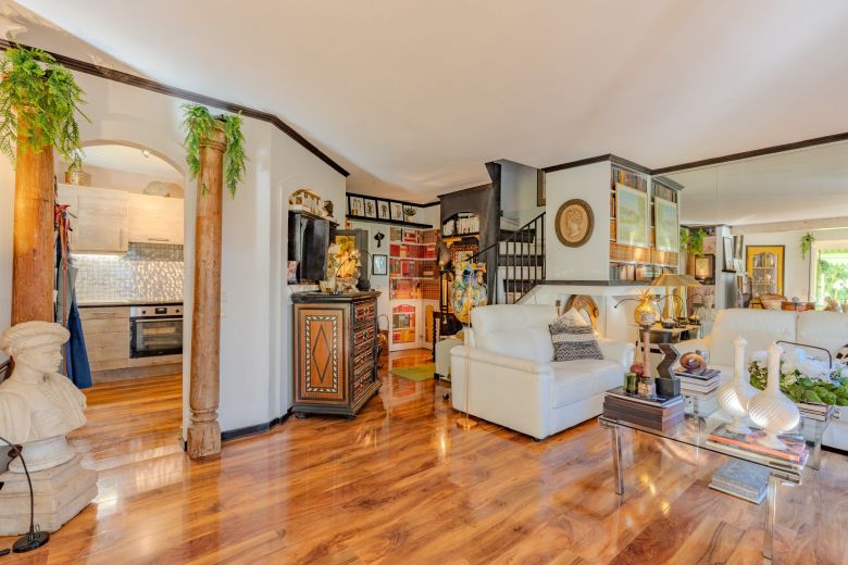 maison 3 Pièces en viager sur GASSIN (83580)