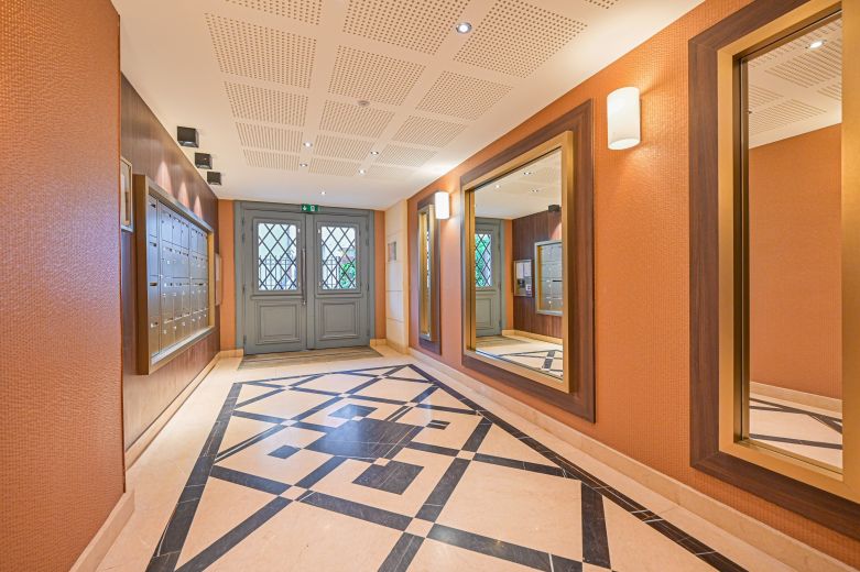 appartement 2 Pièces en viager sur LA GARENNE COLOMBES (92250)