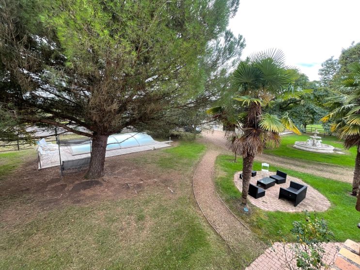 maison 7 Pièces en viager sur LUYNES (37230)