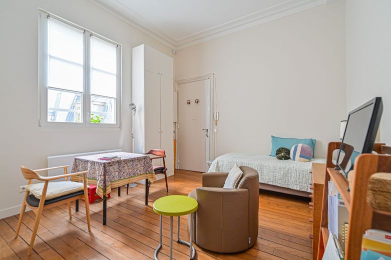 appartement 1 pièce en viager sur PARIS (75007)