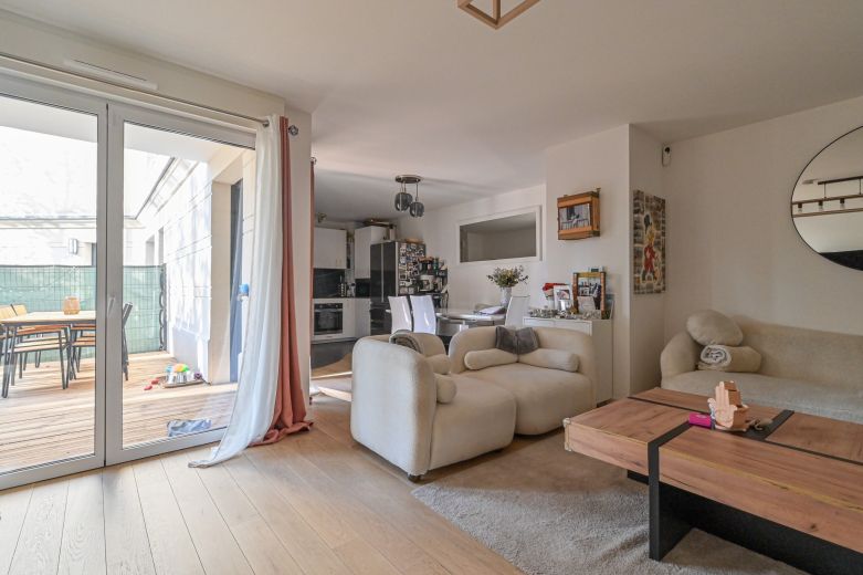 appartement 5 Pièces en vente sur ST MANDE (94160)