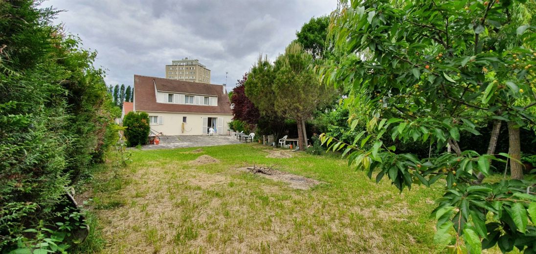 maison 5 Pièces en vente sur VALENTON (94460) - Plus de details