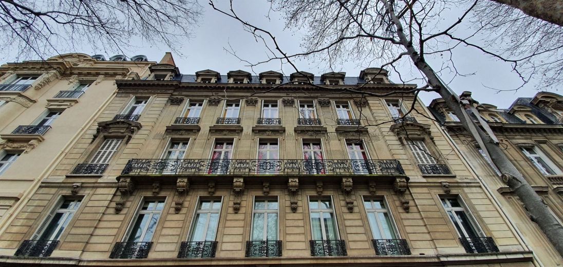 appartement 3 Pièces en viager sur PARIS (75008) - Plus de details