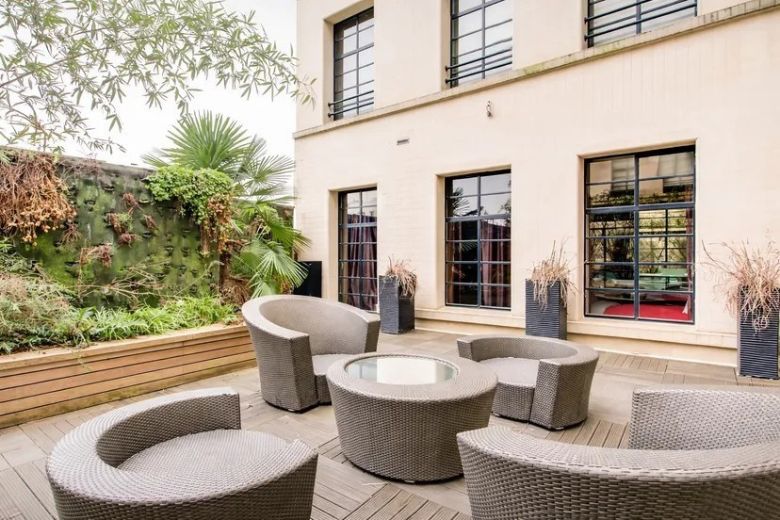 appartement 4 Pièces en viager sur PARIS (75008)