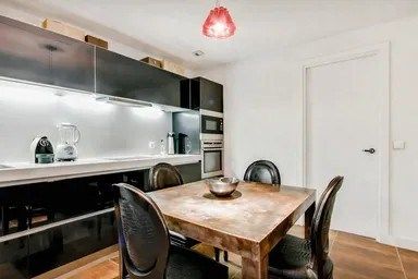appartement 4 Pièces en viager sur PARIS (75008)