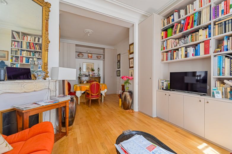 appartement 2 Pièces en viager sur PARIS (75008)
