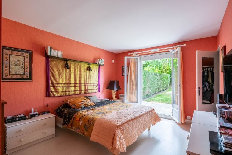 maison 4 Pièces en viager sur VOISINS LE BRETONNEUX (78960)