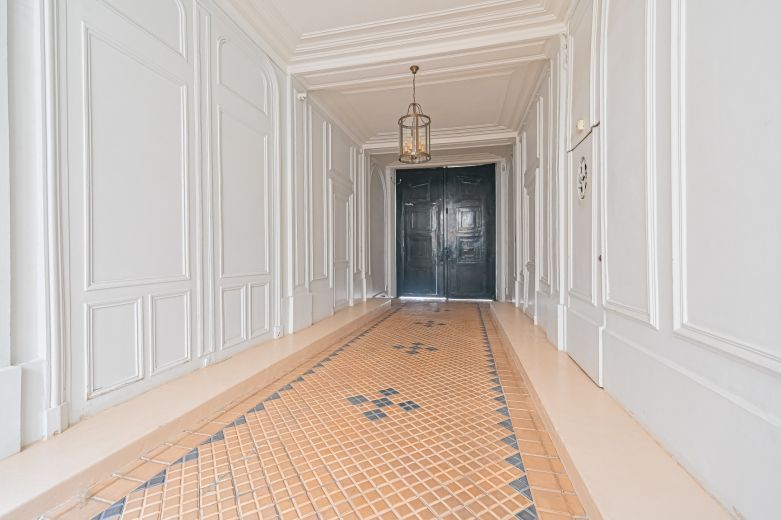appartement 3 Pièces en viager sur PARIS (75007)