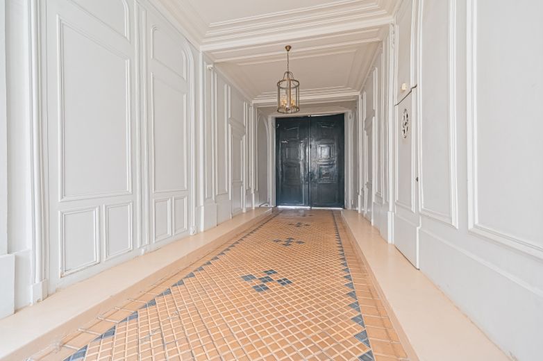 appartement 3 Pièces en viager sur PARIS (75007)