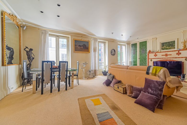 appartement 3 Pièces en viager sur PARIS (75008)