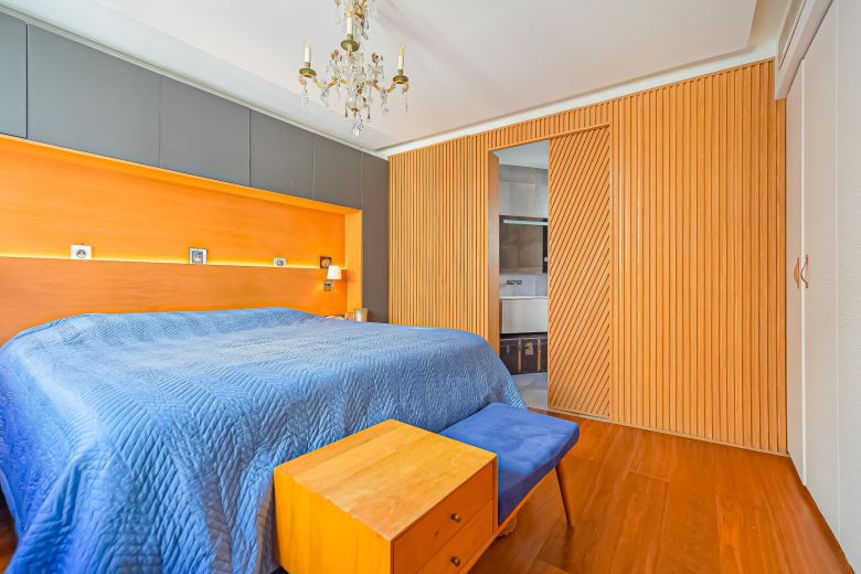 maison 5 Pièces en viager sur PARIS (75019)